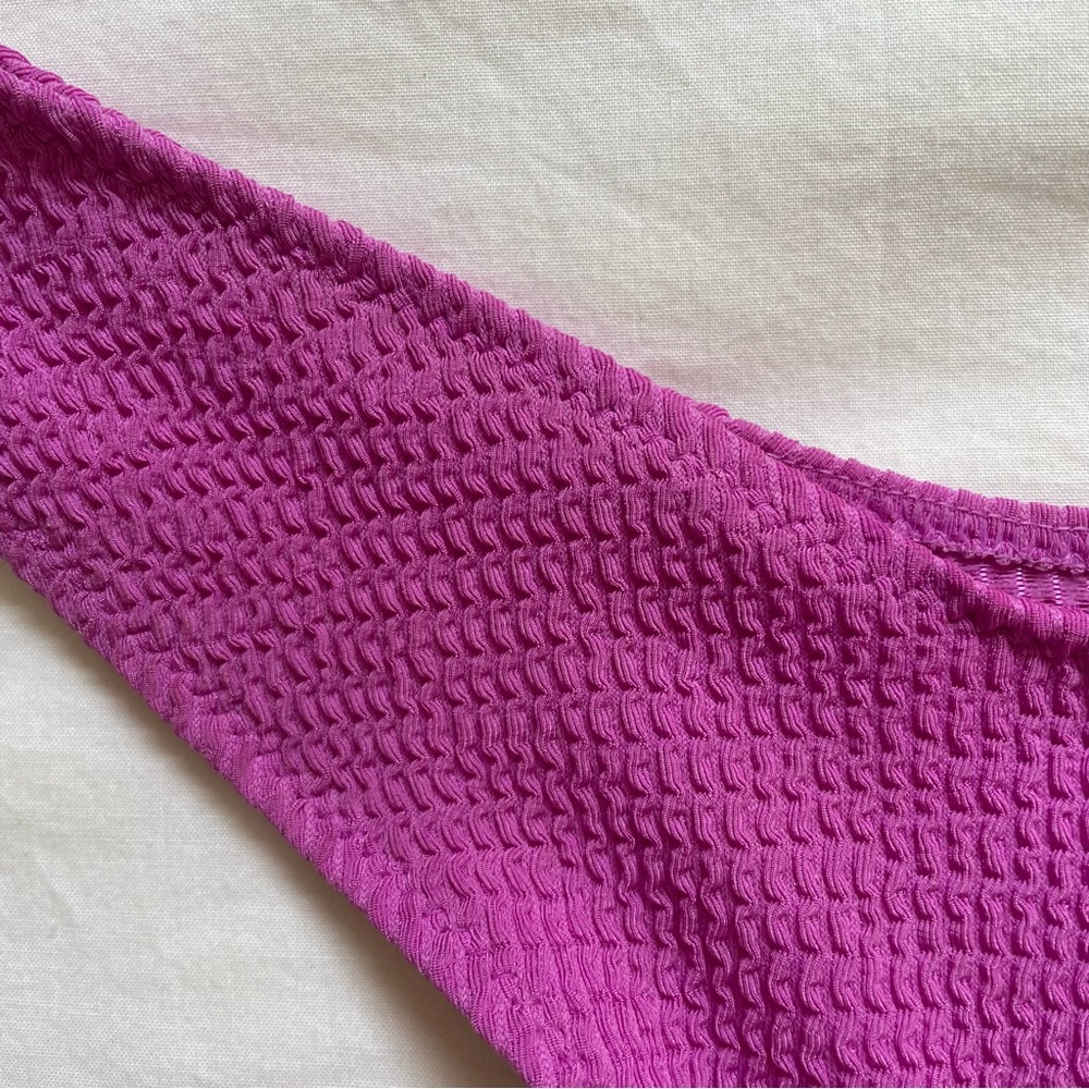pink/purple bikini - Picture 4 of 4
